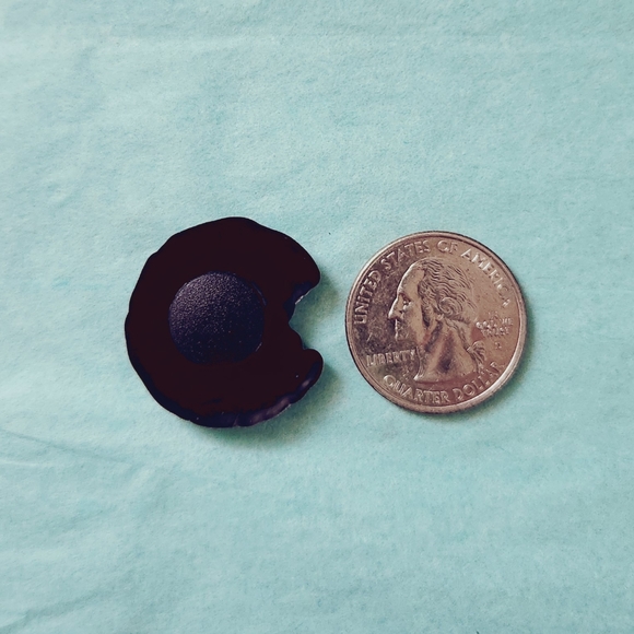 🍭7/$15 Bitten Sprinkled Donut Croc Charm - Picture 2 of 4